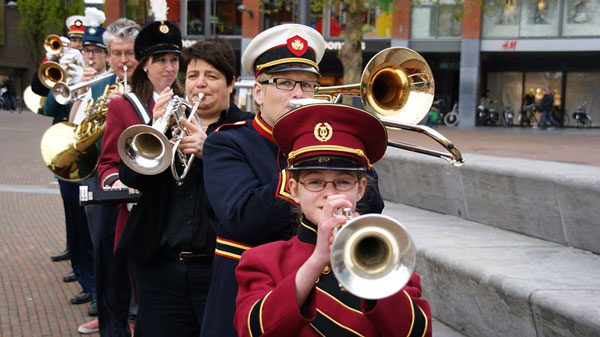 20140531_alphendaarzitmuziekin